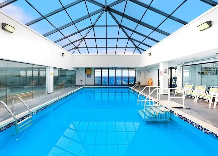 Joyful Beachfront With Balcony Pools Gym Game & Ac Ocean City