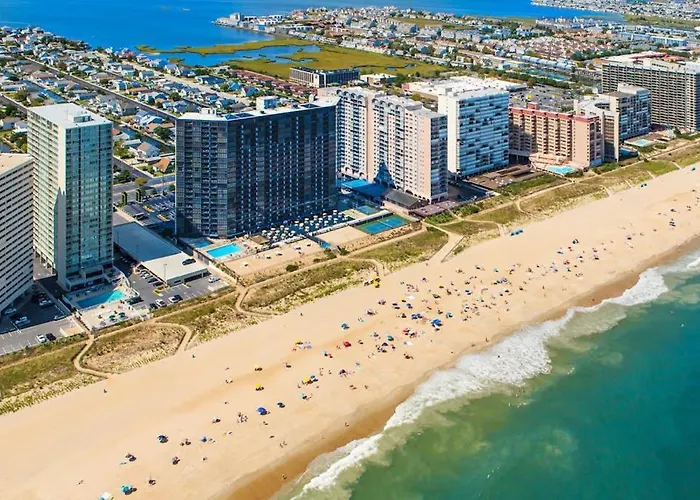 Holiday home Joyful Beachfront With Balcony Pools Gym Game & Ac Ocean City