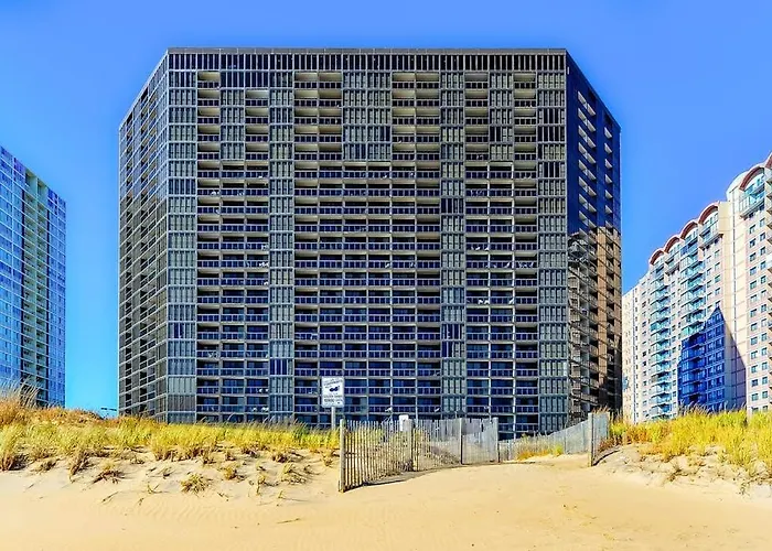 Holiday home Joyful Beachfront With Balcony Pools Gym Game & Ac Ocean City